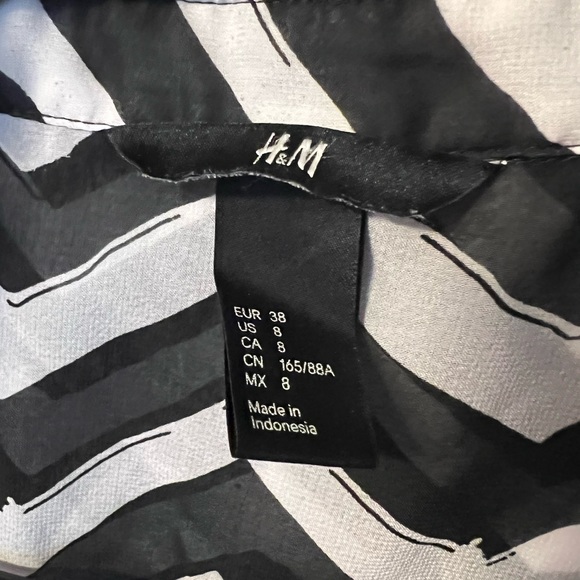 H&M Striped Tank Blouse - Picture 3 of 3